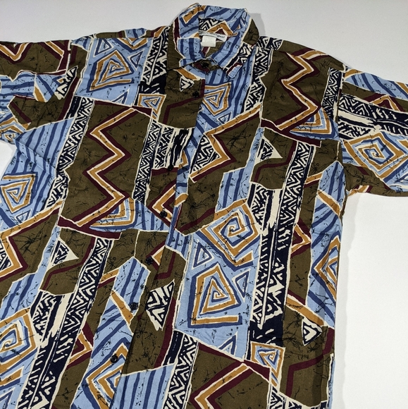 Vintage 80s rayon Sz Med Button Shirt - Picture 2 of 4